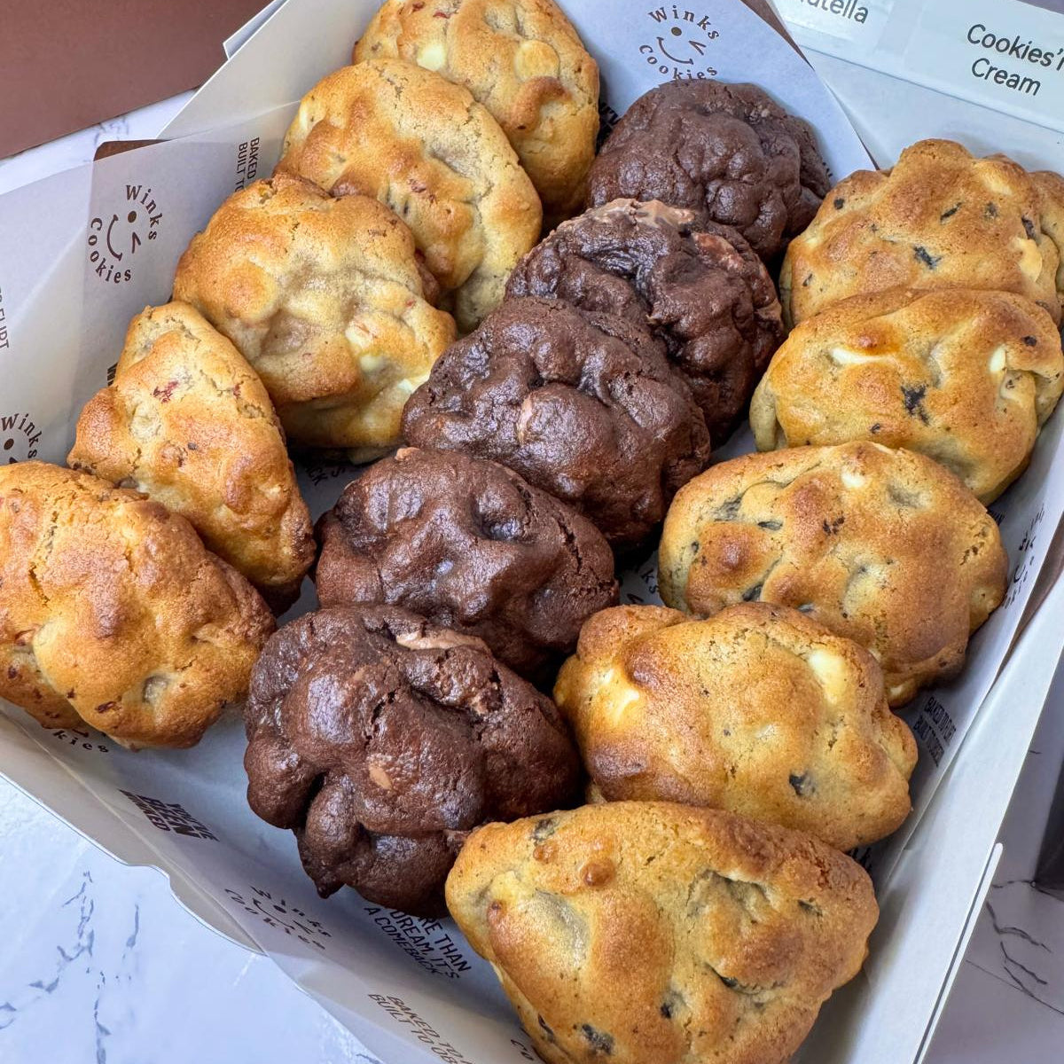 Sharing cookie box 0